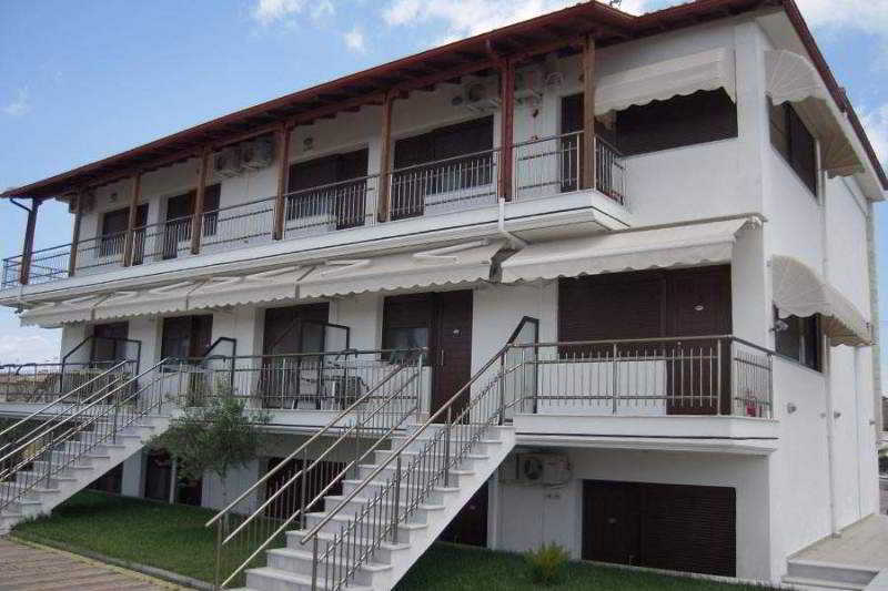 Agnanti Hotel Afytos Luaran gambar