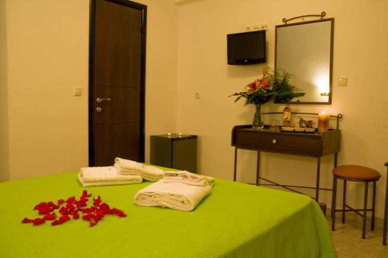 Agnanti Hotel Afytos Luaran gambar