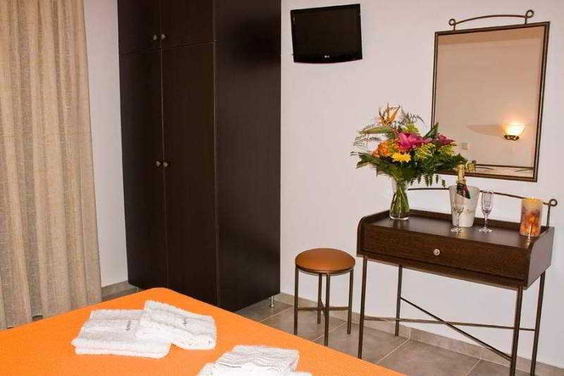 Agnanti Hotel Afytos Luaran gambar